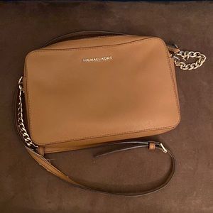 Michael Kors Jet Set Crossbody